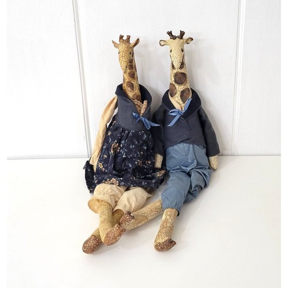 Vintage Artist Folk Dolls Dressed Giraffe Couple - Picture 6 of 7
